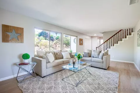 255 Cranston Crst, Escondido, CA 92025 photo 4