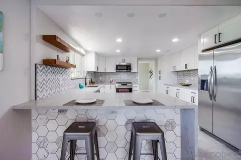 255 Cranston Crst, Escondido, CA 92025 photo 7