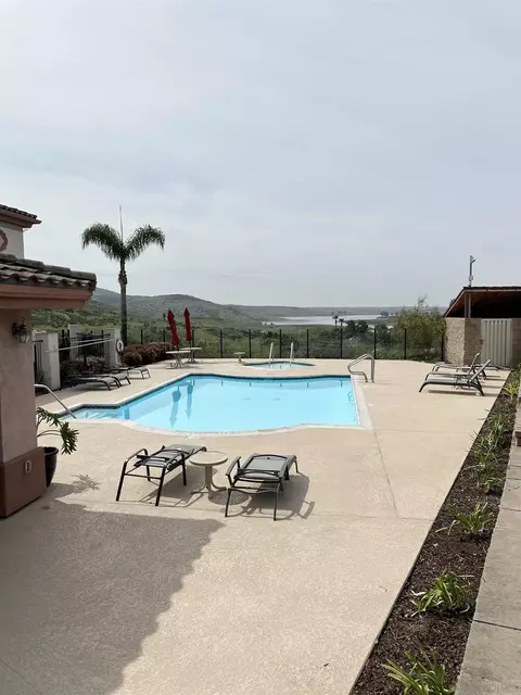 Exterior - 2715 Lake Pointe Dr #120, Spring Valley, CA 91977 photo 2 of 2