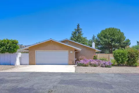 13333 Rollin Glen Rd, Poway, CA 92064 photo 2