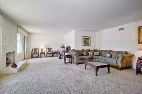 13333 Rollin Glen Rd, Poway, CA 92064 photo 5