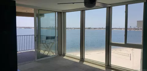 1221 Parker Pl #20, San Diego, CA 92109