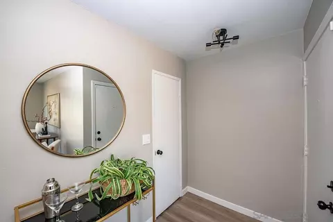 Entry Way - 4281 Lowell St #15, La Mesa, CA 91941 photo 2 of 2