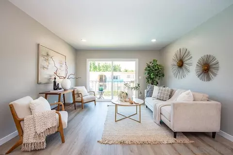 Living - 4281 Lowell St #15, La Mesa, CA 91941 photo 1 of 1