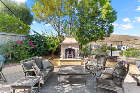 7559 Circulo Sequoia, Carlsbad, CA 92009 photo 26