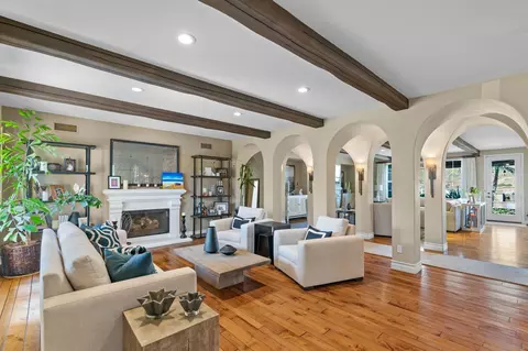 7559 Circulo Sequoia, Carlsbad, CA 92009 photo 4