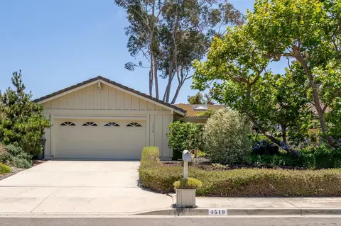 1519 Santa Elena, Solana Beach, CA 92075