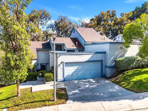 4505 Villas Dr, Bonita, CA 91902