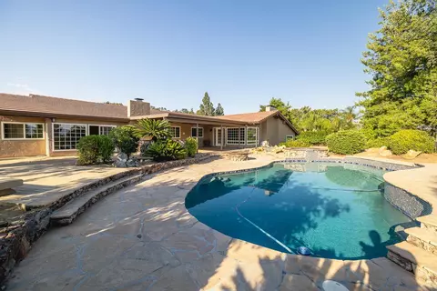 2015 Hidden Crest Dr, El Cajon, CA 92019 photo 16