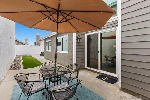 Exterior - 835 Windcrest Dr, Carlsbad, CA 92011 photo 4 of 7