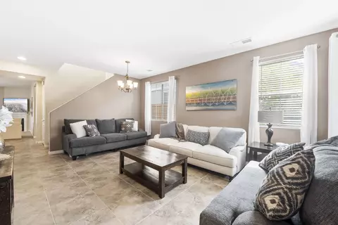 Living - 32698 Ritter Ct, Temecula, CA 92592 photo 1 of 5