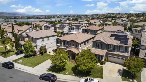 View/Area - 32698 Ritter Ct, Temecula, CA 92592 photo 2 of 10
