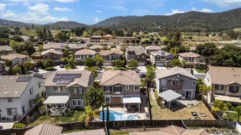 View/Area - 32698 Ritter Ct, Temecula, CA 92592 photo 6 of 10