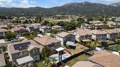View/Area - 32698 Ritter Ct, Temecula, CA 92592 photo 8 of 10