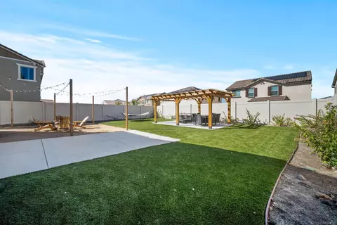 Exterior - 29580 E Falcon Hill Dr, Menifee, CA 92584 photo 3 of 6