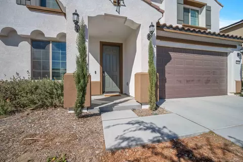 Exterior - 29580 E Falcon Hill Dr, Menifee, CA 92584 photo 2 of 6