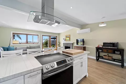 Kitchen - 1132 Oleander Ave, Chula Vista, CA 91911 photo 6 of 6