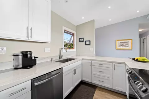 Kitchen - 1132 Oleander Ave, Chula Vista, CA 91911 photo 4 of 6