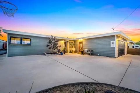 Exterior - 1132 Oleander Ave, Chula Vista, CA 91911 photo 13 of 16
