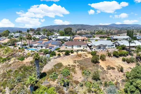 13517 Pequot Dr, Poway, CA 92064 photo 5