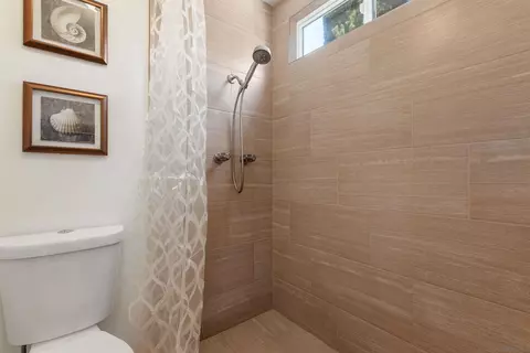 Bath - 1210 Sybil Ct, Escondido, CA 92026 photo 1 of 2