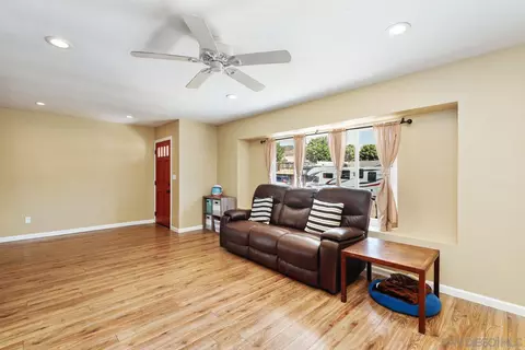 10217 Pinewood Vw, Santee, CA 92071 photo 6