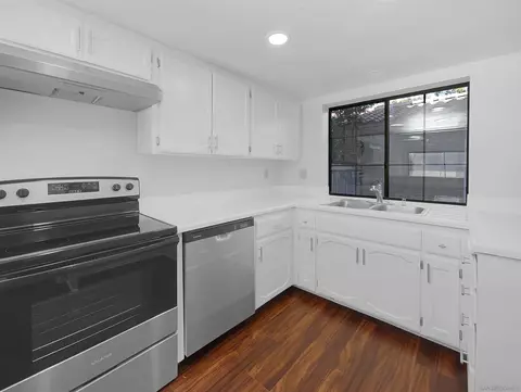 953 Boxwood Ct, Carlsbad, CA 92011 photo 15
