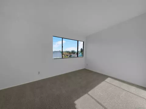 953 Boxwood Ct, Carlsbad, CA 92011 photo 5