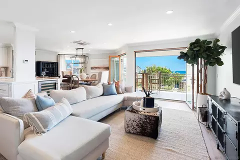 5366 La Jolla Blvd #102C, La Jolla, CA 92037