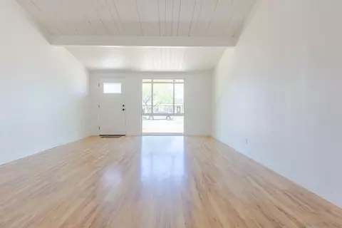Living - 1587 Vine, El Centro, CA 92243 photo 2 of 10