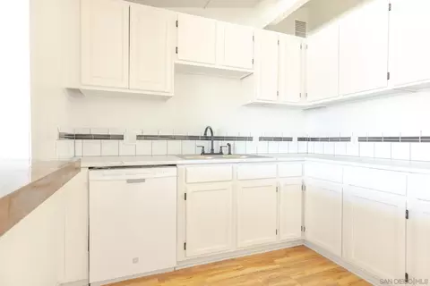 Kitchen - 1587 Vine, El Centro, CA 92243 photo 2 of 2