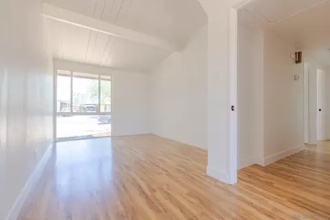 Living - 1587 Vine, El Centro, CA 92243 photo 7 of 10