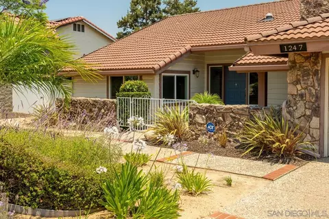 1247 Loma Portal Dr, El Cajon, CA 92020