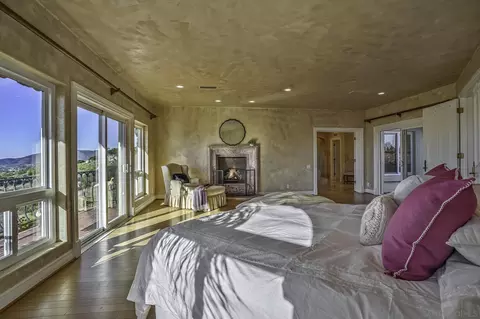 Bedroom - 14897 Presilla Dr, Jamul, CA 91935 photo 2 of 3