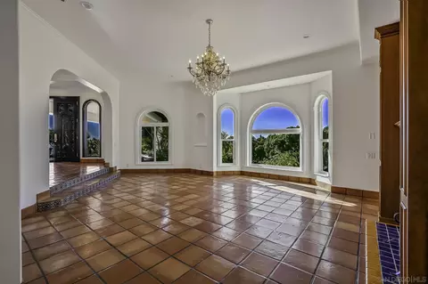 Living - 14897 Presilla Dr, Jamul, CA 91935 photo 2 of 6