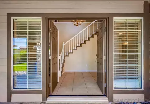 30730 Sky Terrace Dr, Temecula, CA 92592 photo 3