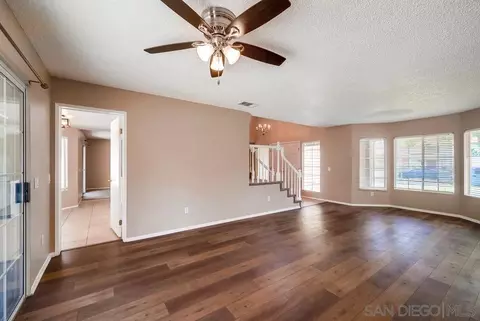 30730 Sky Terrace Dr, Temecula, CA 92592 photo 4