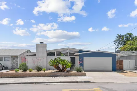 8471 Highwood Dr, San Diego, CA 92119