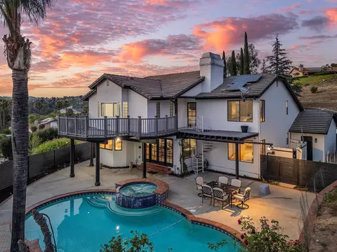 3190 Pioneer Pl, Escondido, CA 92025