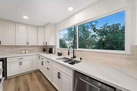 11296 Posthill Rd, Lakeside, CA 92040 photo 9