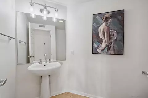 Bath - 4962 Marin Dr, Oceanside, CA 92056 photo 2 of 7