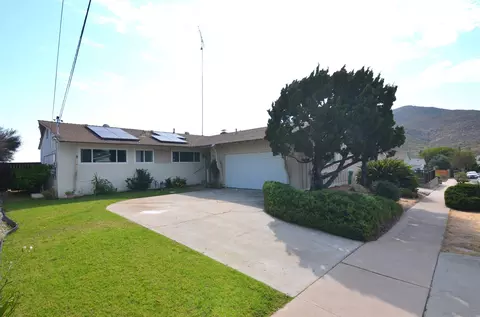 6752 Bardonia St, San Diego, CA 92119