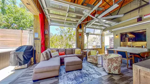 Living - 2633 Summitview Ln, Spring Valley, CA 91977 photo 2 of 3