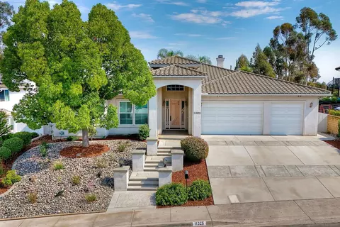 11325 Lake Rim Rd, San Diego, CA 92131