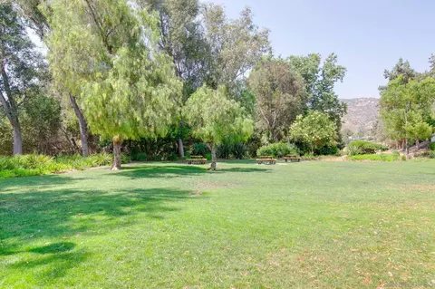 2396 Fallbrook Pl, Escondido, CA 92027 photo 47