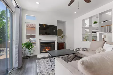 2396 Fallbrook Pl, Escondido, CA 92027 photo 11