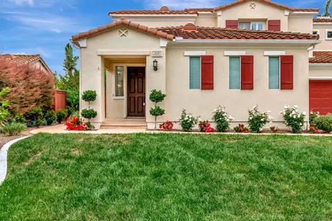 Exterior - 2329 Masters Rd, Carlsbad, CA 92008 photo 2 of 8