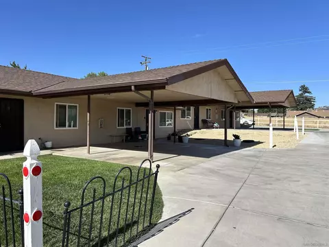 Exterior - 21120 Santa Maria Dr, Tehachapi, CA 93561 photo 1 of 5