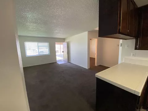 Living - 21120 Santa Maria Dr, Tehachapi, CA 93561 photo 4 of 4