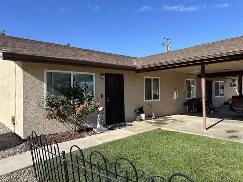 Exterior - 21120 Santa Maria Dr, Tehachapi, CA 93561 photo 4 of 5